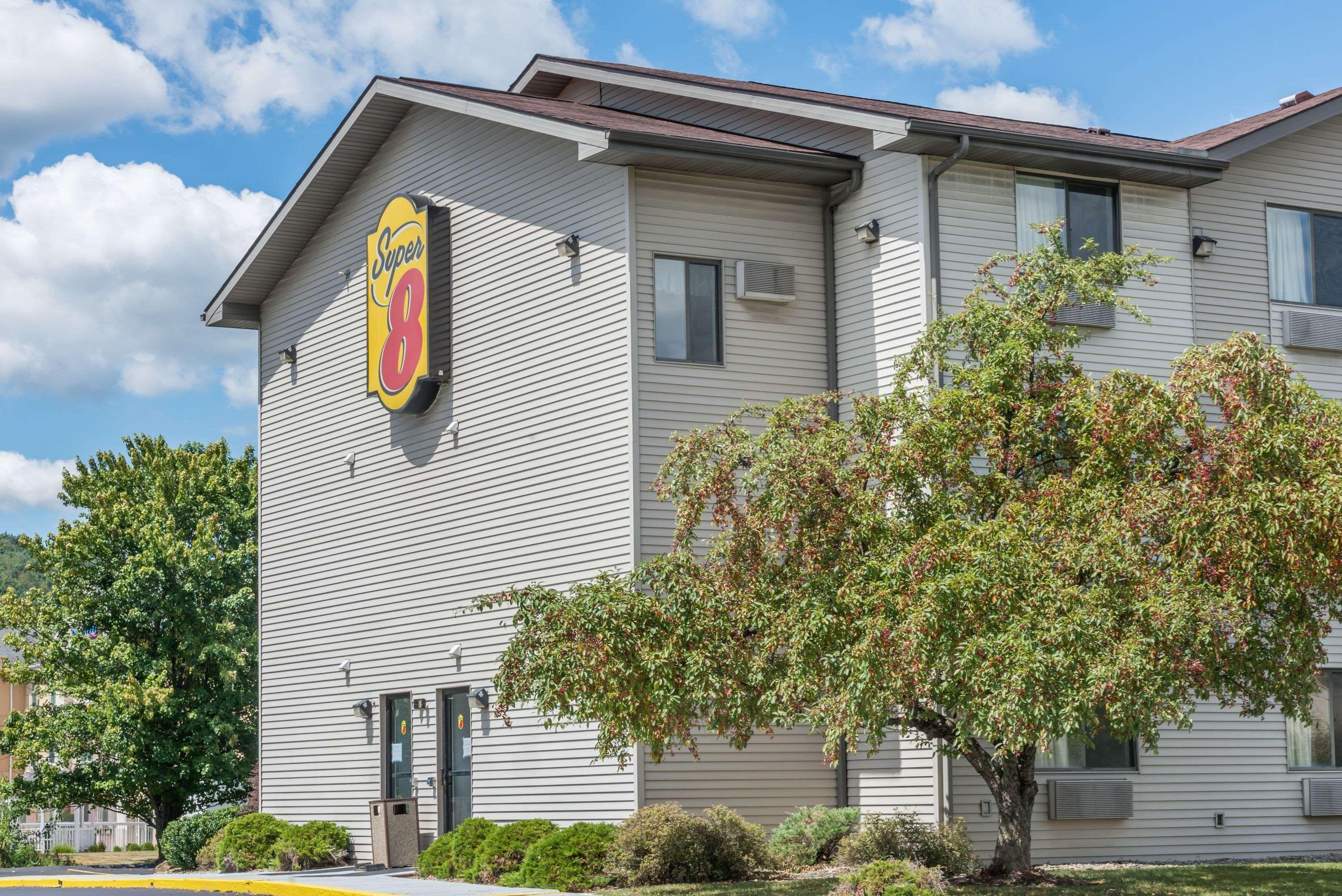 Hotel Super 8 By Wyndham New Stanton Exterior foto